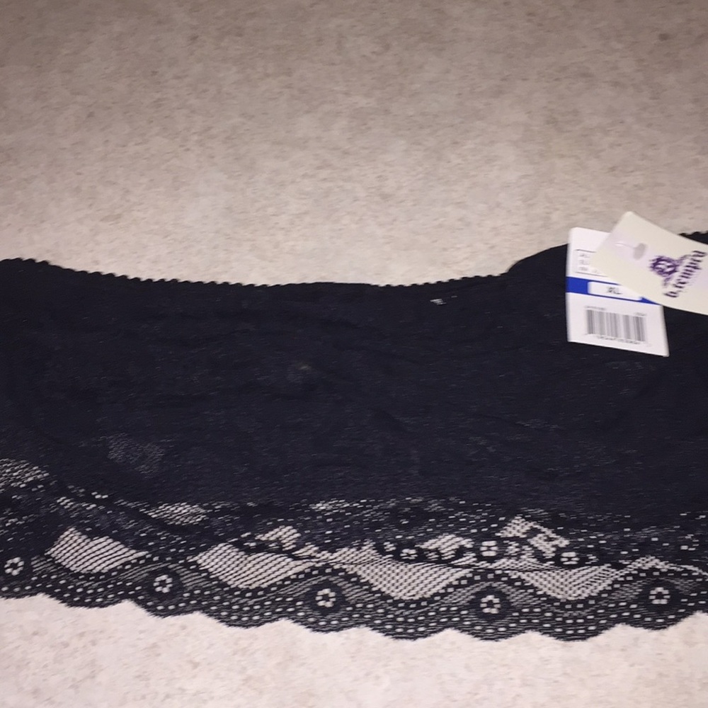 Xl Barlette. Lace, beautiful!  Stretchy but holds